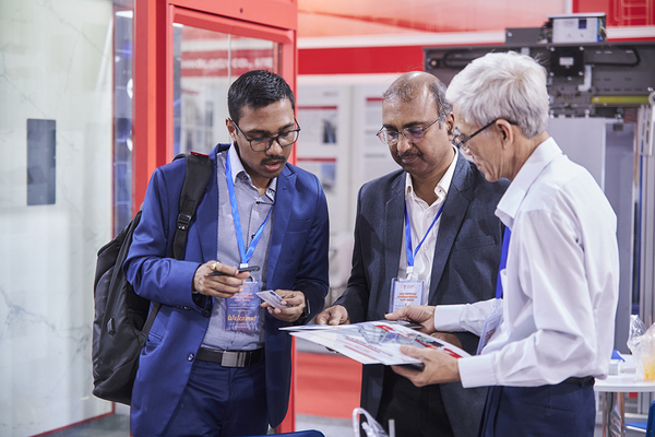 TENG4405 副本小.jpg